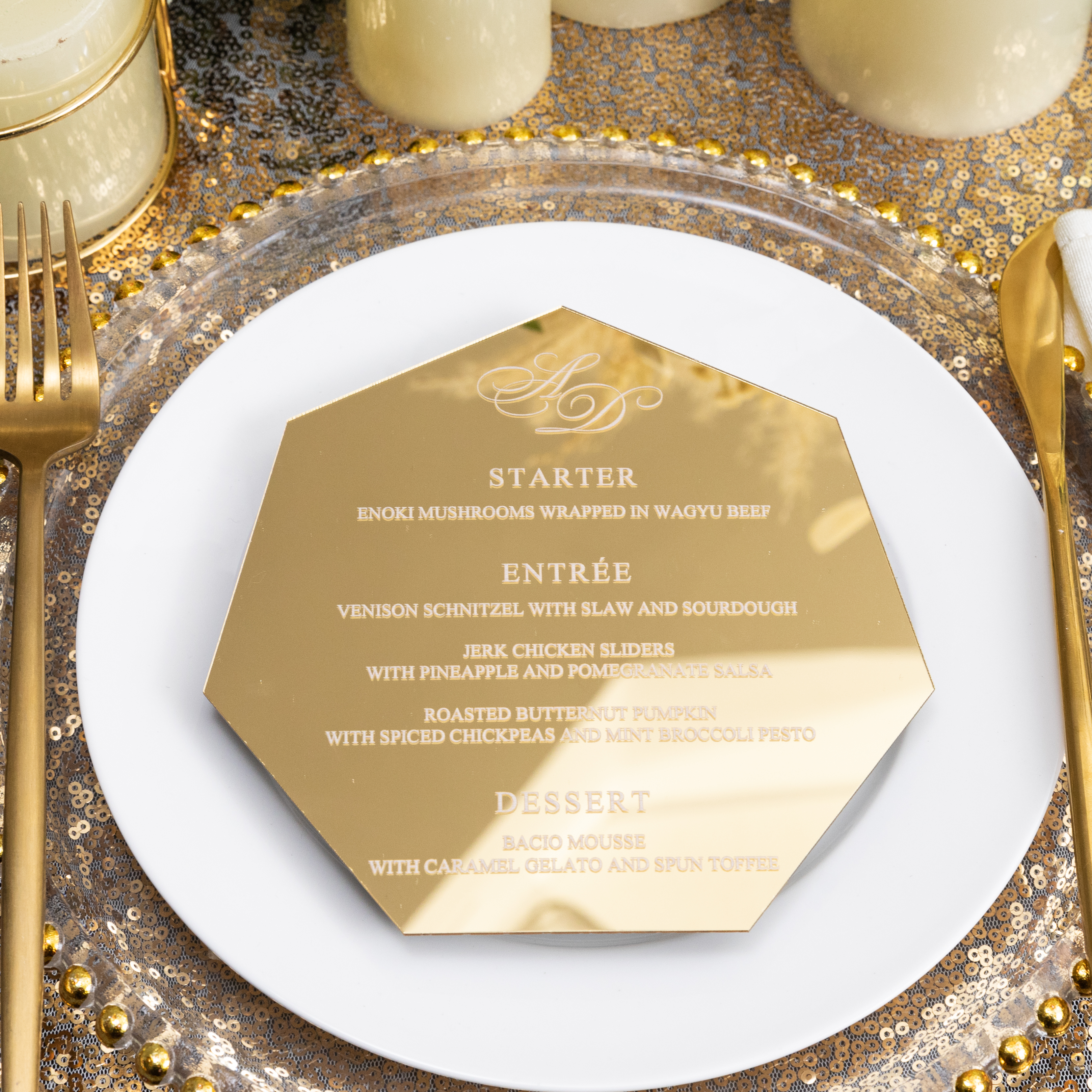 Menu acrilico a specchio dorato a forma di ettagono ACRC011