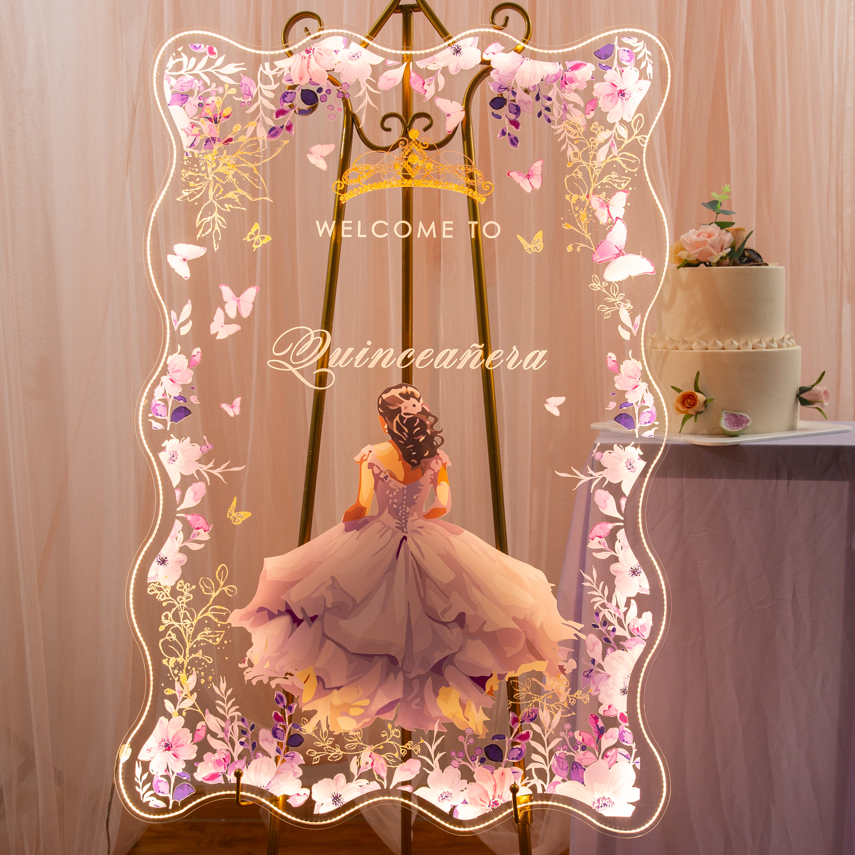 Cartello di benvenuto luminoso e ondulato per la festa della principessa Quinceanera FGBC011